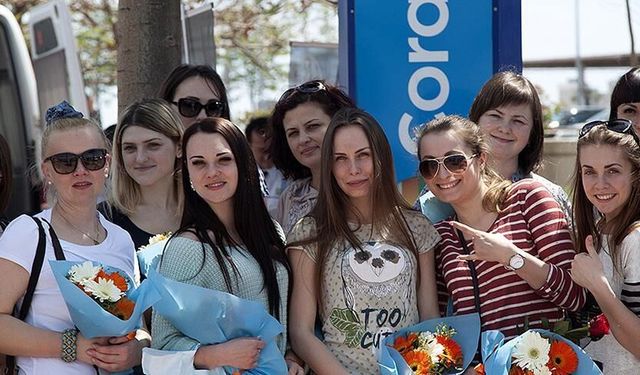 Rus turistlerin yaz rotası değişmedi! Türkiye zirvede
