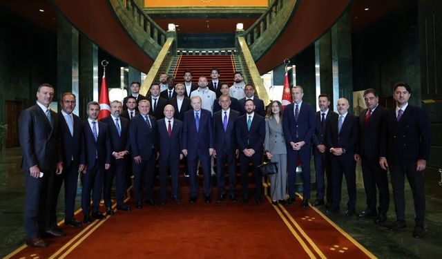 Cumhurbaşkanı Erdoğan, Trendyol Süper Lig'e çıkan takımları kabul etti