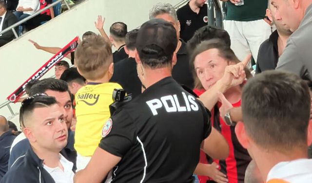 Minik taraftarın forması zorla çıkarılmıştı! O çocuk Lyon maçına davet edildi