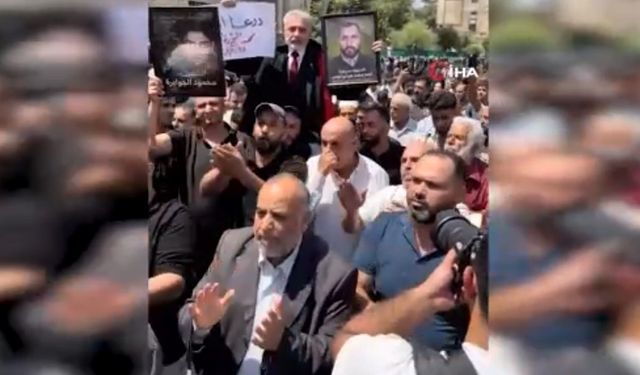 Esad'a idam kararı sonrası Şam'da kutlama
