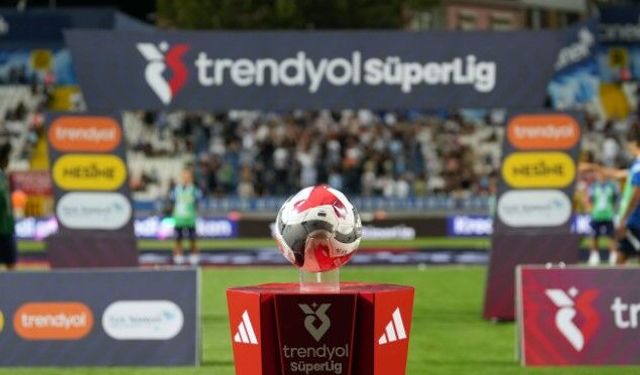 Süper Lig'de 69. sezon heyecanı: Namağlup şampiyonluk yaşayan tek ekip Beşiktaş...