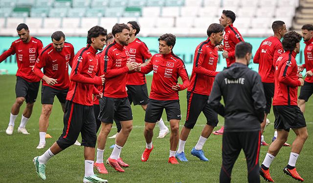 A Milli Futbol Takımı, İtalya maçı hazırlıklarını tamamladı
