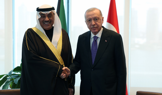 Cumhurbaşkanı Erdoğan, Kuveyt Veliaht Prensi Al-Sabah ile görüştü