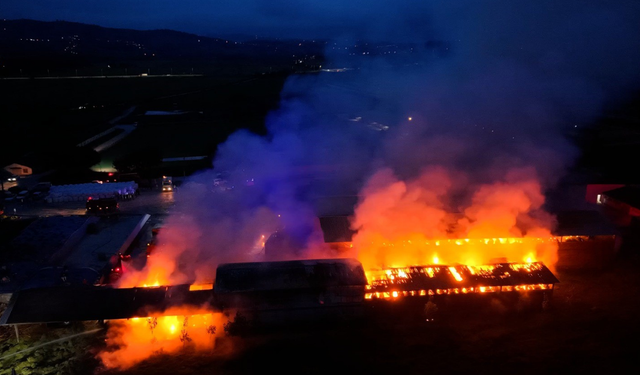 Samsun'da saman deposunda yangın