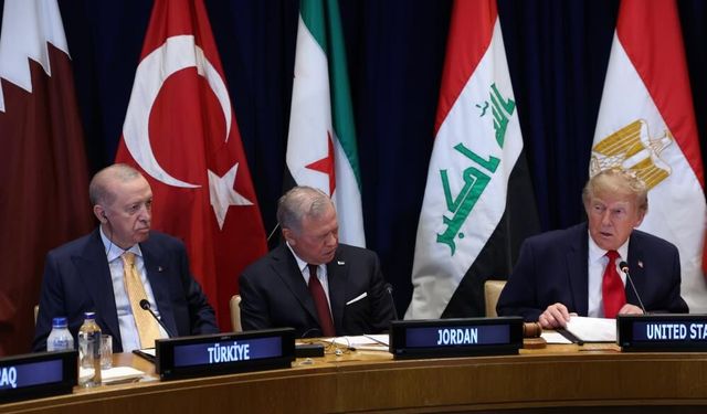 Trump'tan Cumhurbaşkanı Erdoğan’a övgüler: "O tam bir sert adam, onunla uğraşmayın"