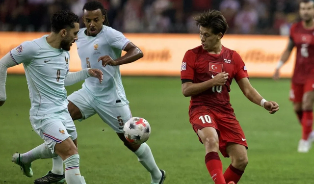 A Milli Futbol Takımı, Fransa'ya mağlup oldu