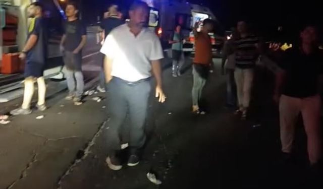 Damperi açık kamyon kazaya neden oldu: 7 yaralı