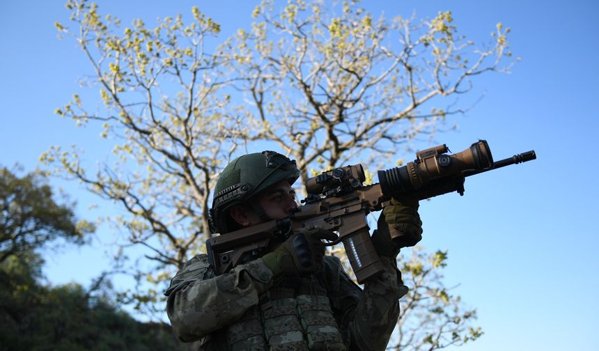 Gara ve Pençe-Kilit Operasyonu bölgelerinde 6 terörist etkisiz