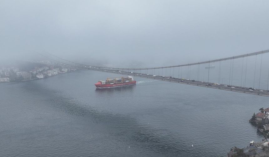 İstanbul Boğazı'ndaki gemi trafiği normale döndü