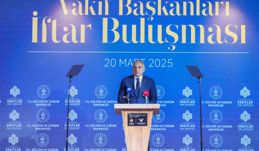 Vakıf eserleri Bakan Ersoy'la yeniden hayat buluyor