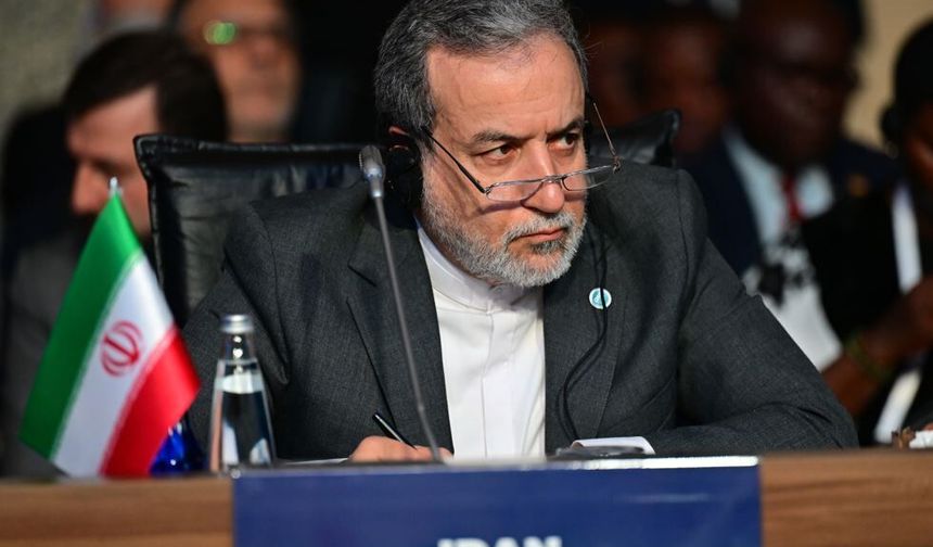 İran Dışişleri Bakanı Erakçi'den ABD'ye "saygıyı deneyin" mesajı