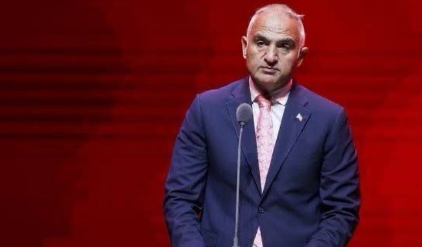 Bakan Ersoy’dan Prof. Dr. İlber Ortaylı için başsağlığı mesajı