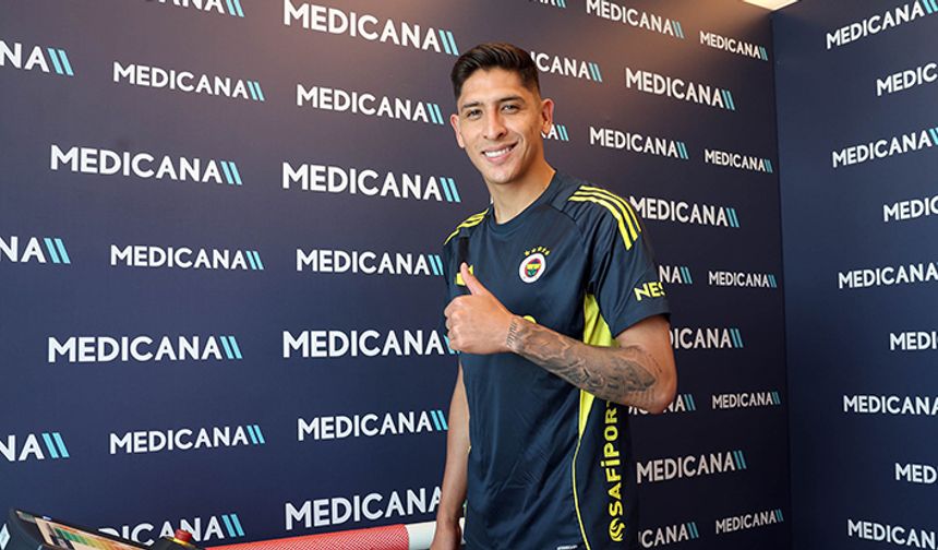 Edson Alvarez, sağlık kontrolünden geçti
