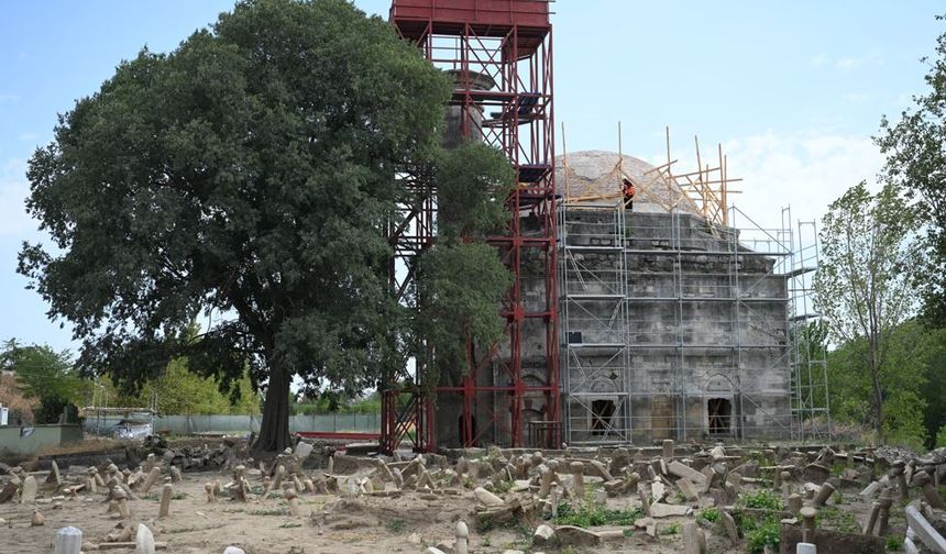 Evliya Kasımpaşa Camisi'nin restorasyonu sürüyor