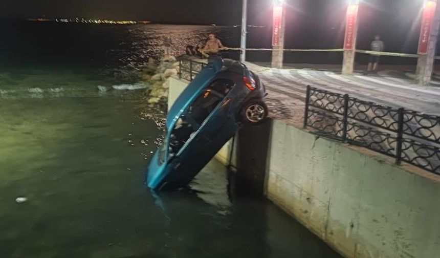 Tekirdağ’da otomobil su kanalında asılı kaldı: 1 yaralı