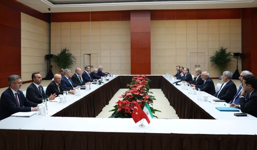 Cumhurbaşkanı Erdoğan, İran Cumhurbaşkanı Pezeşkiyan ile görüştü