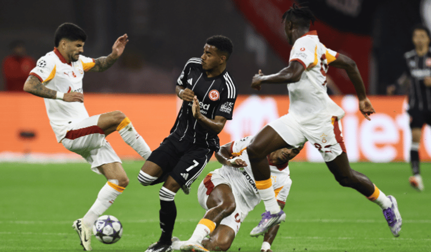 Galatasaray'dan Avrupa'da kötü başlangıç: Frankfurt'a 5-1 mağlup oldu