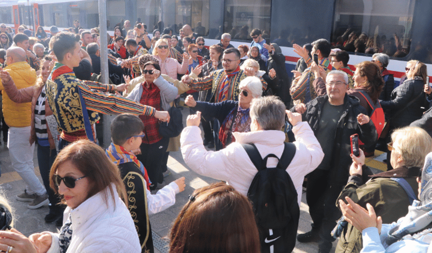 Turistik Tuz Ekspresi yaklaşık 10 bin ziyaretçiyi Çankırı'ya çekti