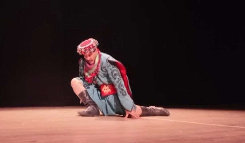 Zeybek oynarken çapraz bağları koptu