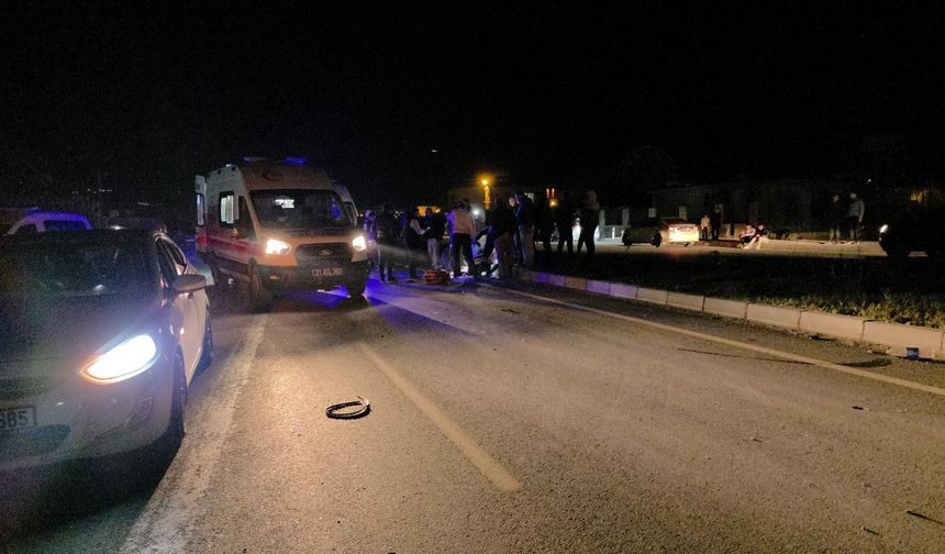 Hatay'da otomobille çarpışan motosikletteki 2 kişi öldü