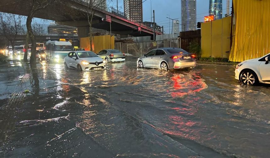 Bayram planı yapanlar dikkat! Yurt genelinde sağanak etkili olacak