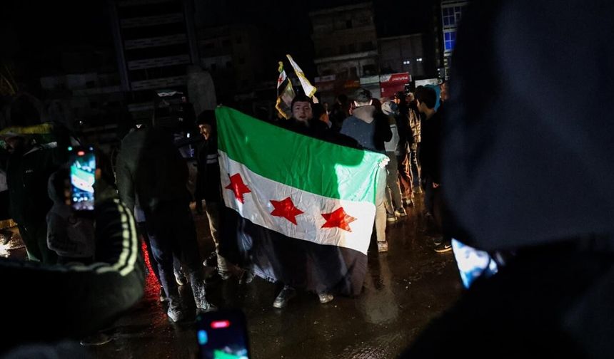 Suriye’de tarihi adım: Esad rejiminin devrilmesi sonrası ilk halk parlamentosu oturumu gerçekleştirildi