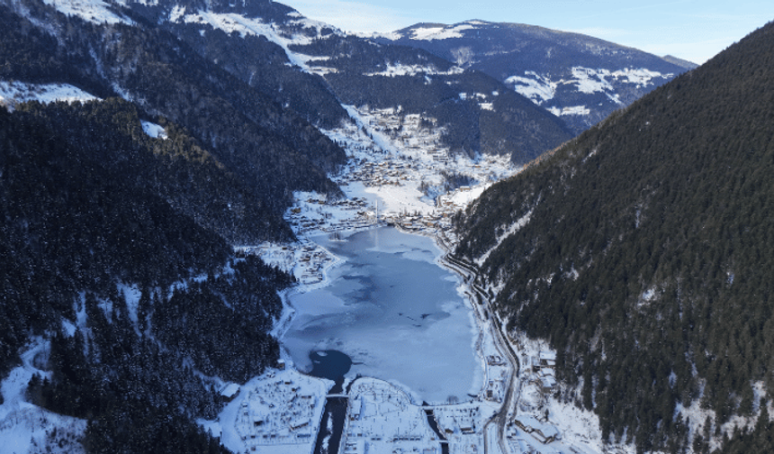 Uzungöl’de manzara görenleri hayran bıraktı