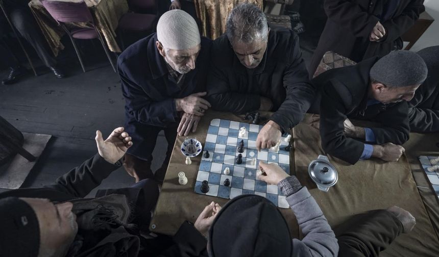 Erzurum’da bir kahvehane, satrançla geçmişi bugüne taşıyor