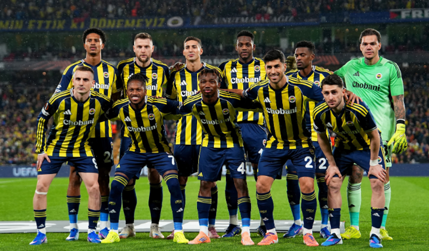 Fenerbahçe'nin UEFA listesi belli oldu