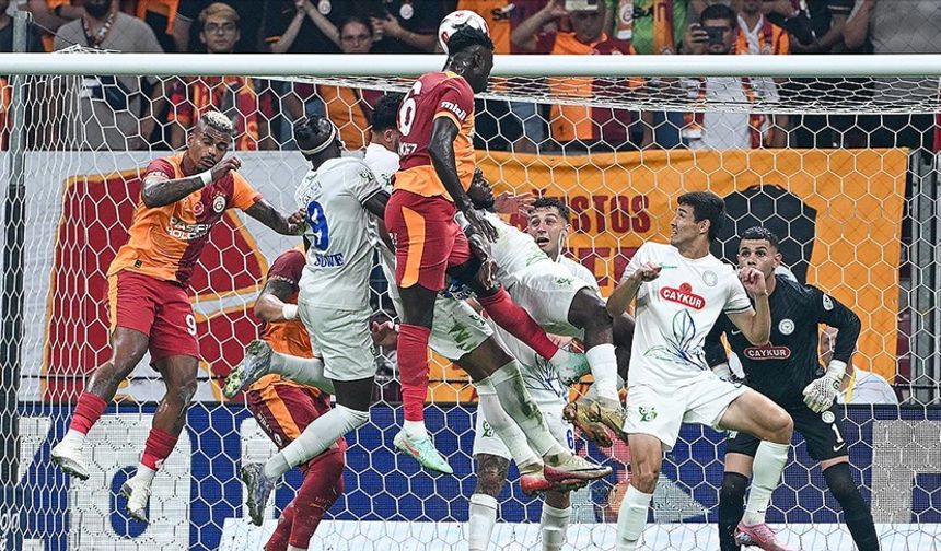 Galatasaray, Süper Lig'de yarın Çaykur Rizespor'a konuk olacak