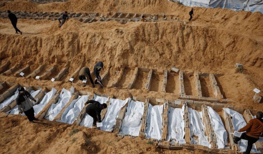 Gazze’de can kaybı 72 bin 27'ye yükseldi