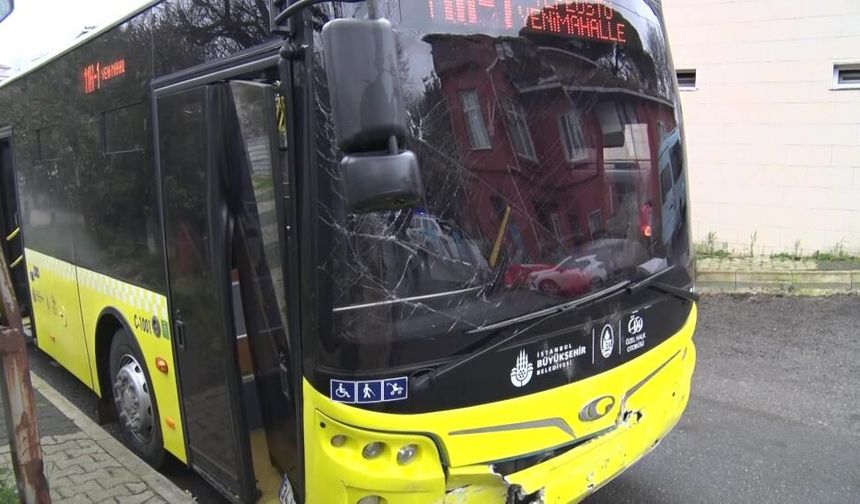 Beykoz’da İETT otobüsü kaldırıma çarptı! Yaralılar var...
