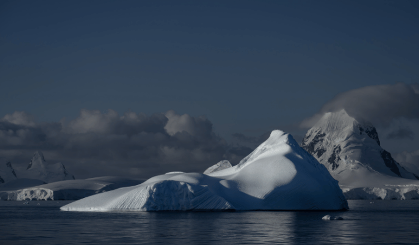 Shoesmith Buzulu yılda yaklaşık 10 metre küçülüyor