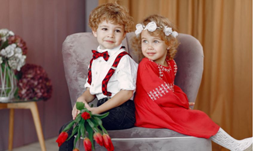 23 Nisan’da Minikler İçin Stil ve Konforu Birleştiren Kombinler