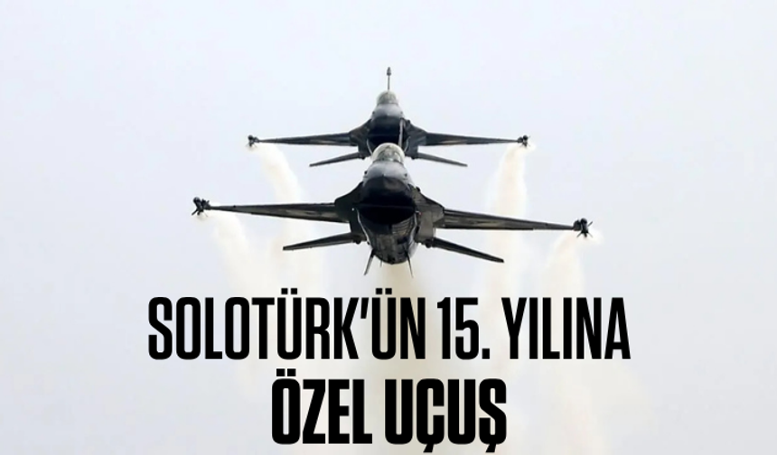 Konya'da SOLOTÜRK'ün 15. yılına özel uçuş