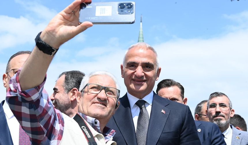 Bakan Ersoy: Bu topraklar değer üreten bir medeniyetin merkezidir