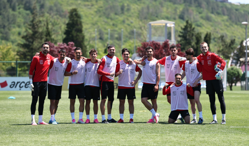 A Milli Takım’ın Kuzey Makedonya mesaisi sürüyor