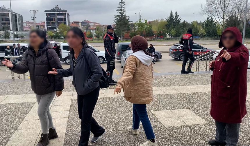 Ailelerden basın mensuplarına tepki: Allah belanızı versin, daha 18 yaşında, çekmeyin