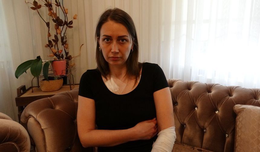 Eşinin önünü kesti, çocuğunun gözü önünde 6 yerinden bıçakladı