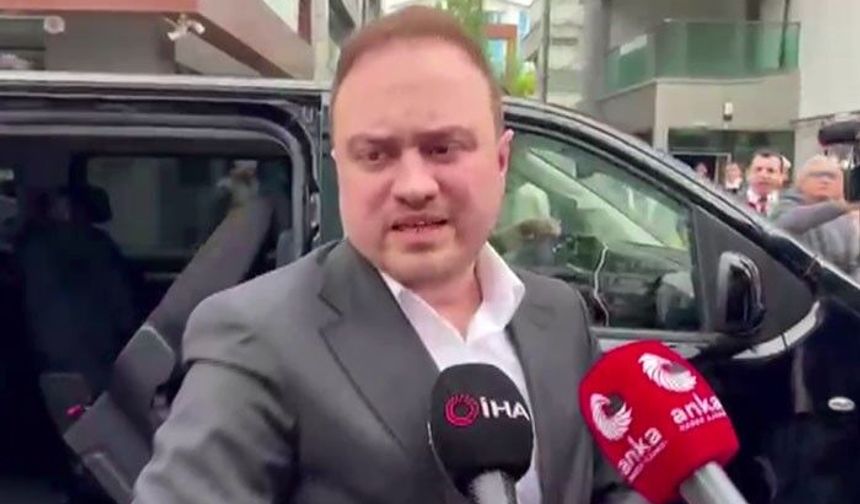 İcra heyeti görevlendirmeyi tebliğ için Kılıçdaroğlu'nun ofisine geldi