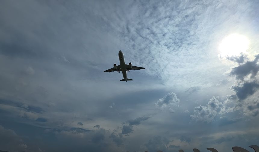 Van’da korku dolu anlar: Yolcu uçağı Erzurum’a indi