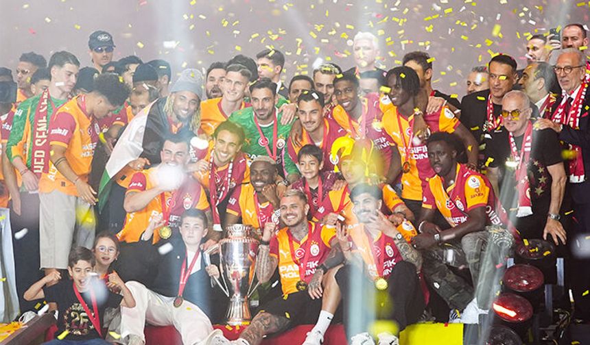 Galatasaray, transfere hızlı başladı! O futbolcu için resmi görüşmeler başladı