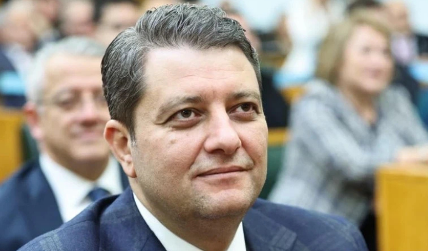 İYİ Parti İstanbul Milletvekili Ersin Beyaz partisinden istifa etti