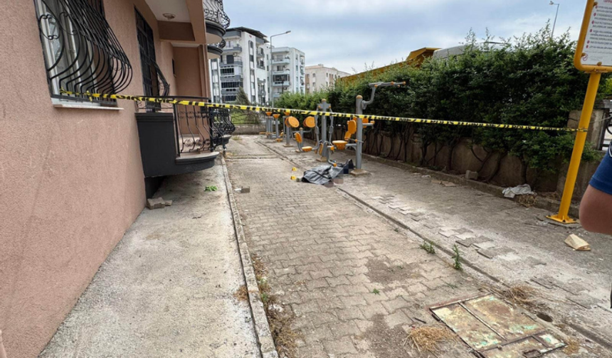 İzmir’de cam silme faciası