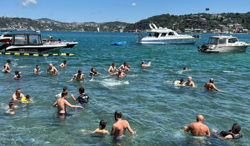 Sıcak havadan bunalan İstanbullular sahillere akın etti