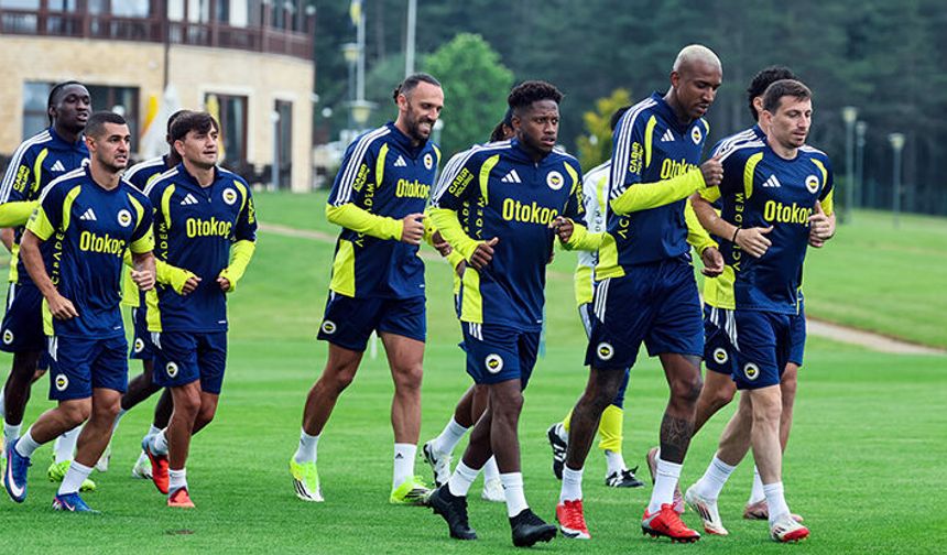 Fenerbahçe, yeni sezon hazırlıklarına devam etti