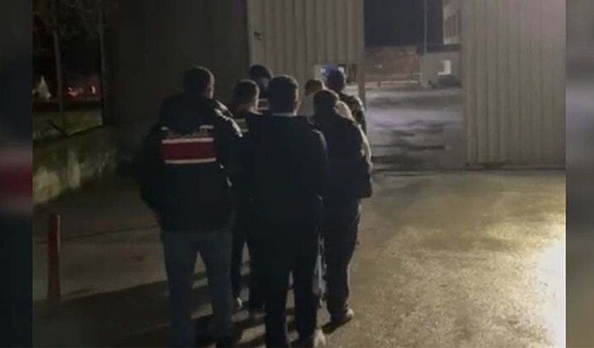 Jandarmadan 24 ilde göçmen kaçakçılığı operasyonu: 36 tutuklama