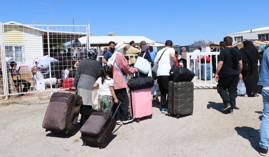 Türkiye'de geçici koruma altında 2 milyon 264 bin 983 Suriyeli bulunuyor