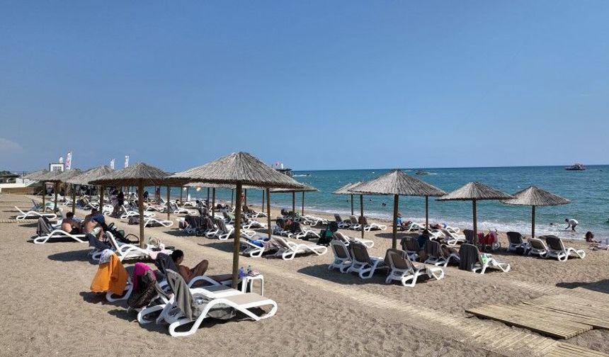 Turizmin başkenti Antalya'da 10 milyon turist barajı geçildi
