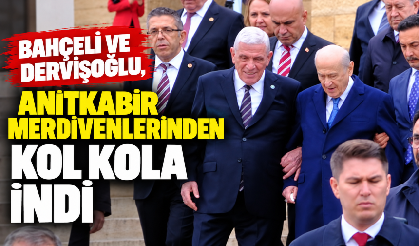 Bahçeli ve Dervişoğlu, Anıtkabir merdivenlerinden kol kola indi